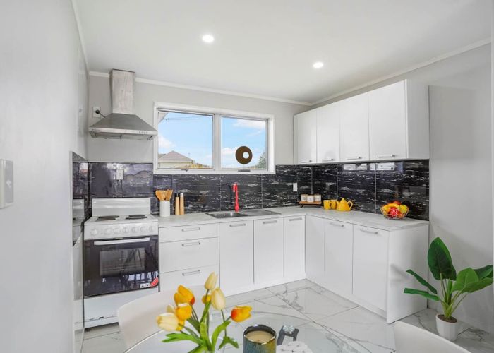  at 1/42 Kenderdine Road, Papatoetoe, Manukau City, Auckland
