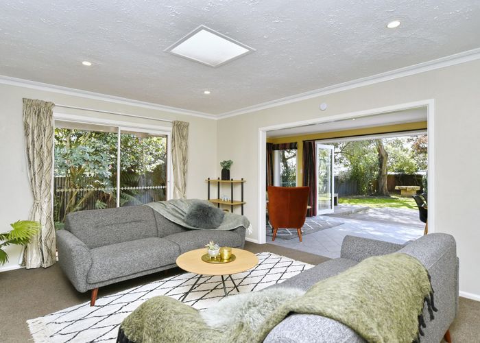  at 910 Avonside Drive, Avondale, Christchurch