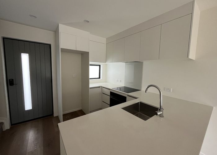  at 22 Jabuka Street, Henderson, Waitakere City, Auckland