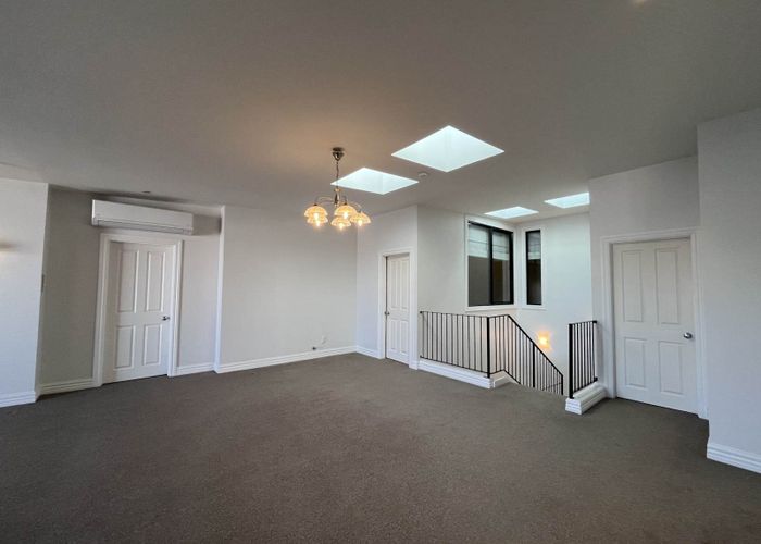  at 2/36 Victoria Road, Devonport, North Shore City, Auckland