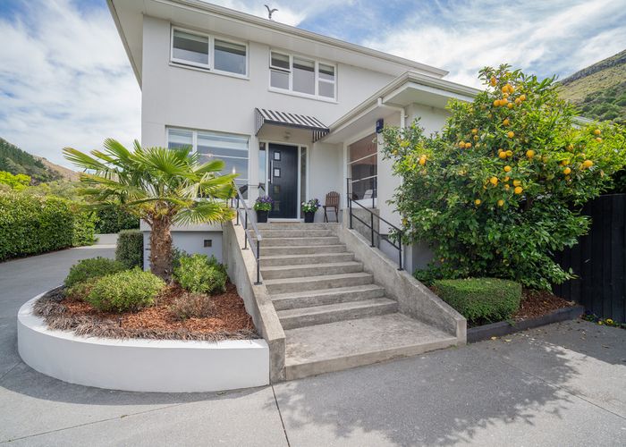  at 6 Sumnervale Drive, Sumner, Christchurch