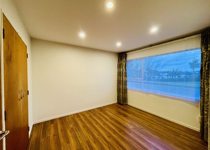  at 2/36 Copley Street, New Lynn, Waitakere City, Auckland