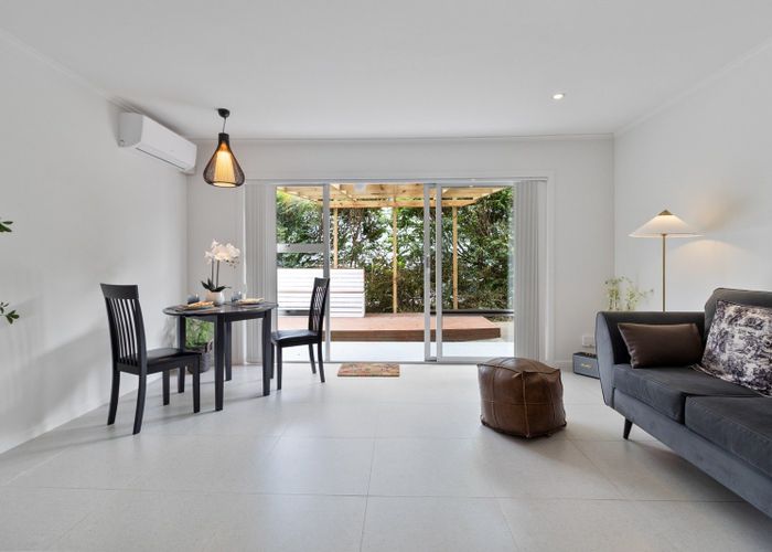  at 2/34 Kitchener Road, Sandringham, Auckland City, Auckland
