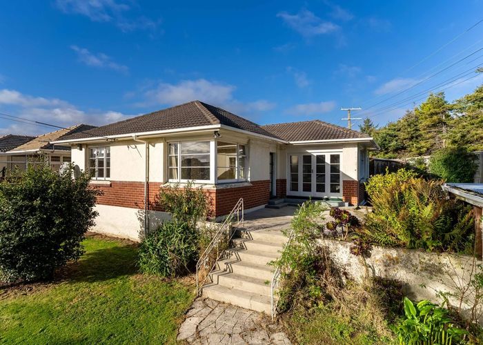  at 75 Aberdeen Road, Saint Clair, Dunedin, Otago