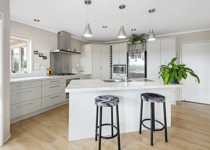  at 476 Crane Road, Kamo