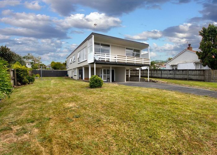  at B/121 McLeod Road, Te Atatu South, Waitakere City, Auckland
