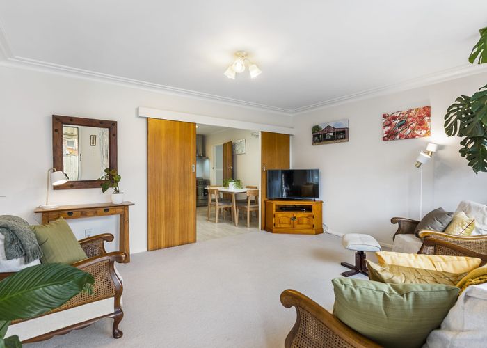  at 2/93 Symonds Street, Onehunga, Auckland
