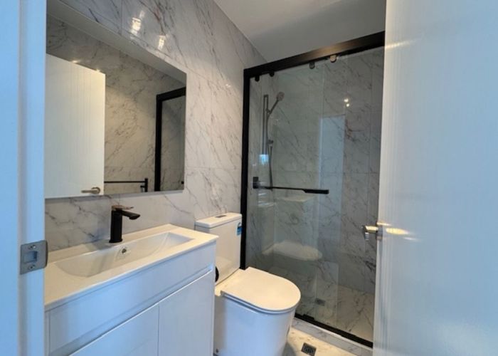  at 18D Addington Avenue, Manurewa, Manukau City, Auckland