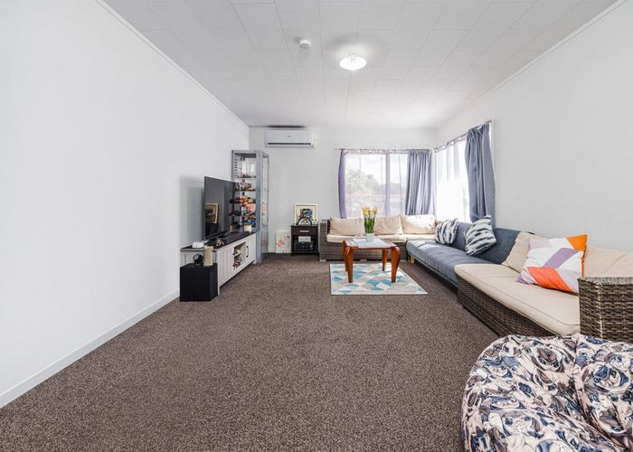  at 5 Israel Avenue, Clover Park, Manukau City, Auckland