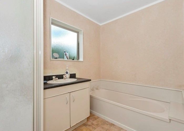  at 10A Griffiths Place, Claudelands, Hamilton, Waikato