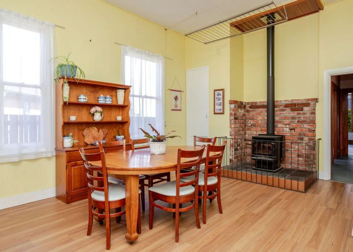  at 18 Albert Street, Dannevirke, Tararua, Manawatu / Whanganui