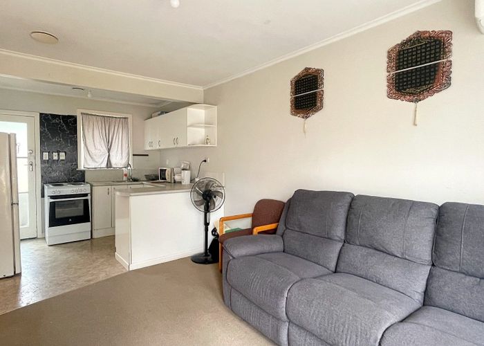  at 2/10 Begbie Place, Sandringham, Auckland City, Auckland