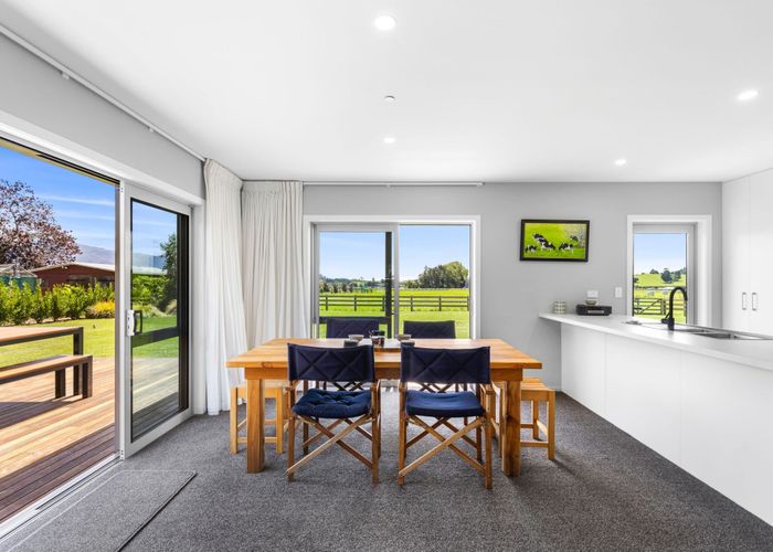  at 71 Glenview Road, Glen Eden, Auckland