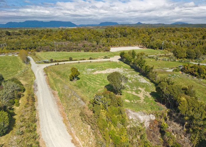  at 8 Chesterfield Road, Awatuna, Westland, West Coast