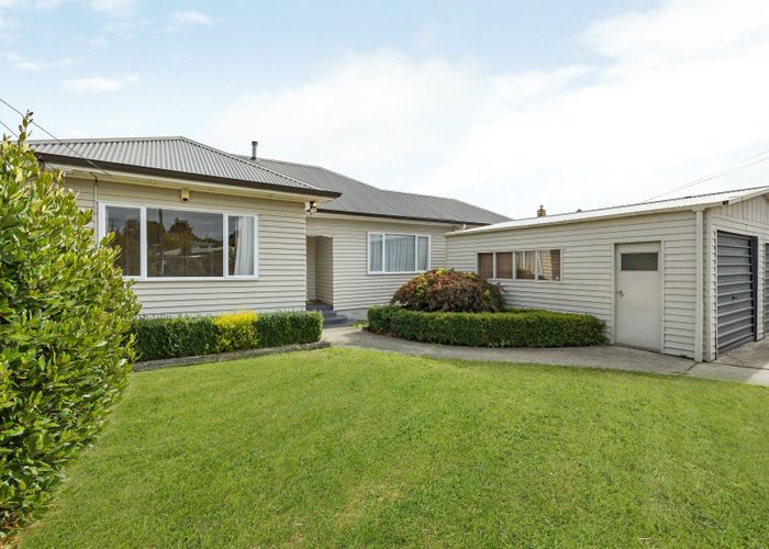  at 20 Bolmuir Road, Forest Lake, Hamilton, Waikato