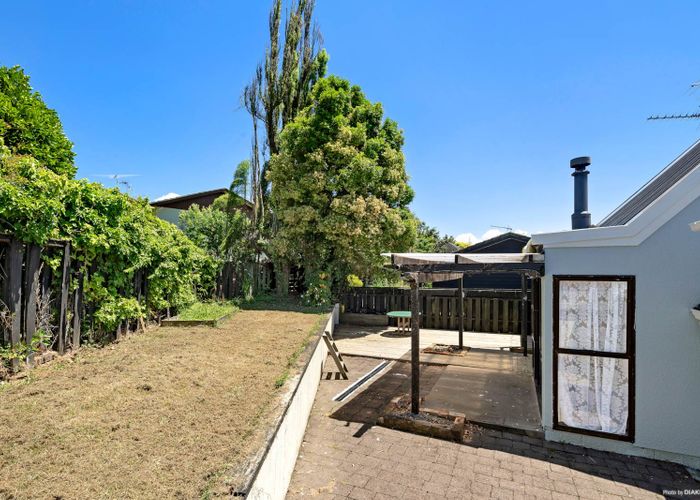  at 117 The Avenue, Lynfield, Auckland