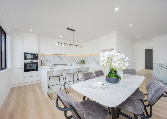  at 1,2,4,6 Baumea Rise, Westgate, Waitakere City, Auckland