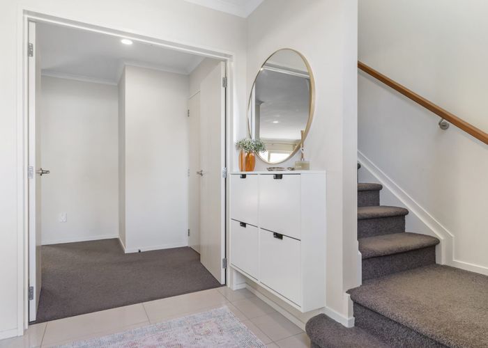  at 392 Ormiston Road, Flat Bush, Auckland