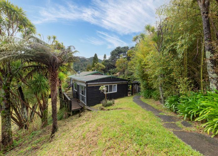  at 174 Lone Kauri Road, New Lynn