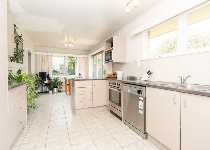  at Dinsdale, Hamilton, Waikato