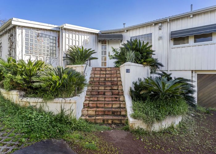  at 10 Combes Road, Remuera, Auckland