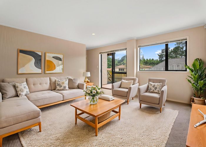  at 92 George Deane Place, Greenhithe, North Shore City, Auckland