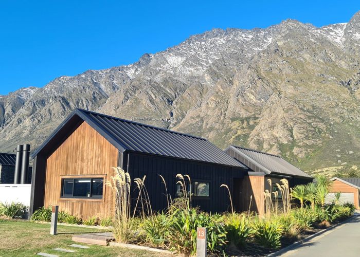  at 11 Glenfiddich RD, Jacks Point, QUEENSTOWN