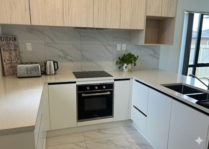  at 17 Aumarire Lane, Favona, Auckland