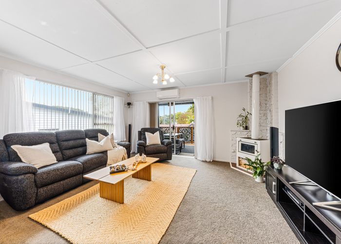  at 11B Spinella Drive, Bayview, North Shore City, Auckland