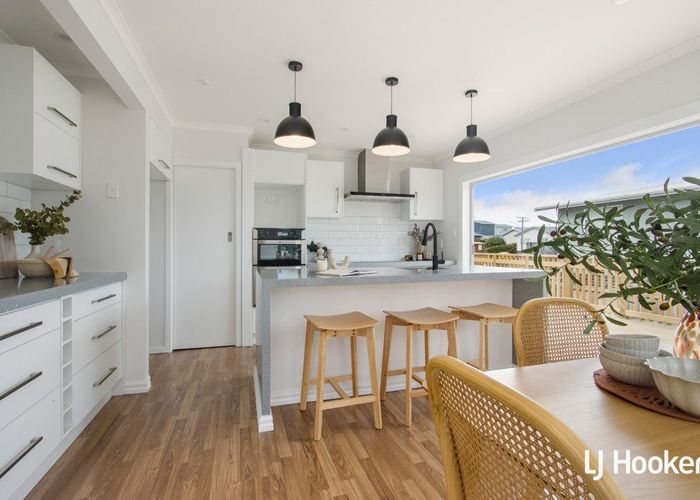 at 8 Scarborough Road, Waihi Beach, Western Bay Of Plenty, Bay Of Plenty