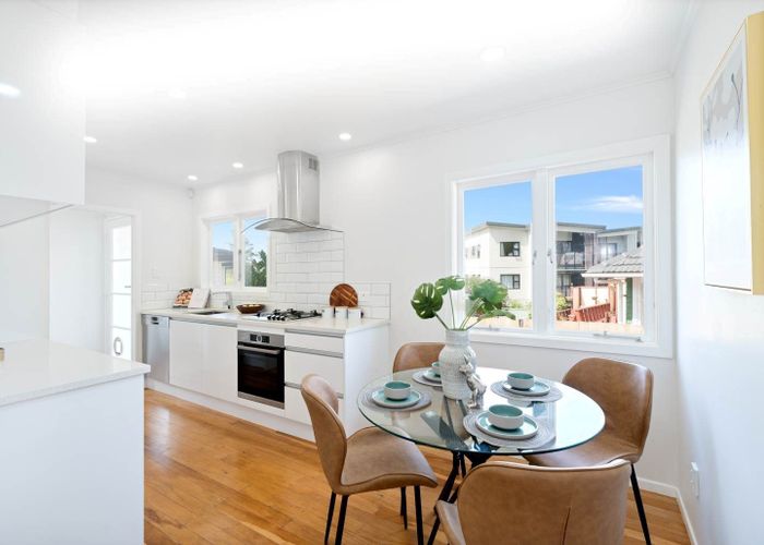  at 93 Kervil Avenue, Te Atatu Peninsula, Auckland
