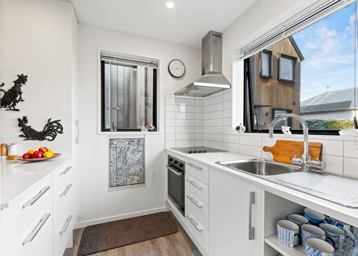  at 3/15 Cheltenham Street, Merivale, Christchurch