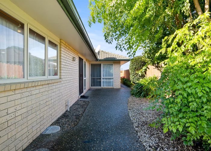  at 79 Longford Park Drive, Takanini