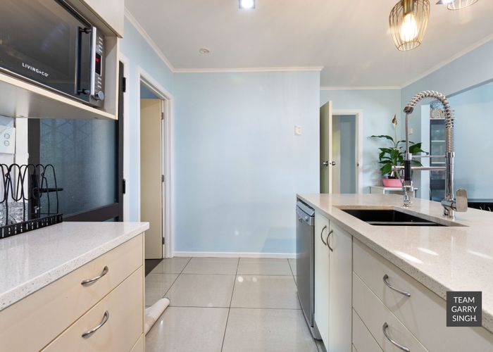  at 18 Swallow Drive, Manurewa, Manukau City, Auckland
