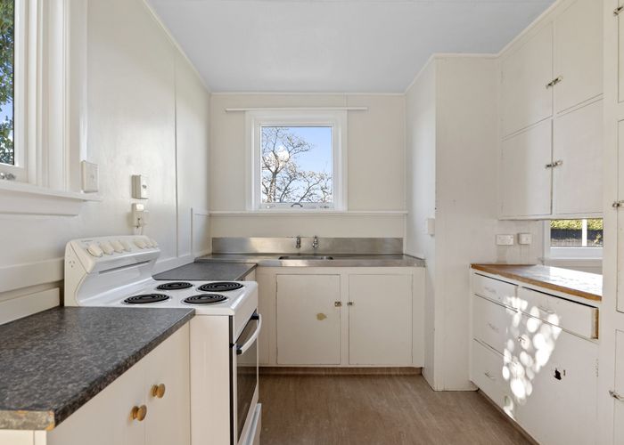  at 6 Glenfield Crescent, Mairehau, Christchurch City, Canterbury