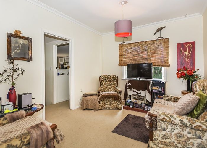 at 17 Howard Road, Point Howard, Lower Hutt