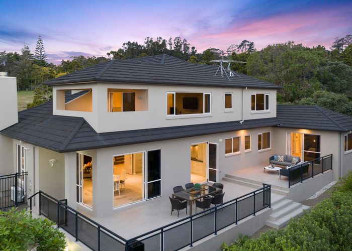  at 58 Gracechurch Drive, Flat Bush, Auckland