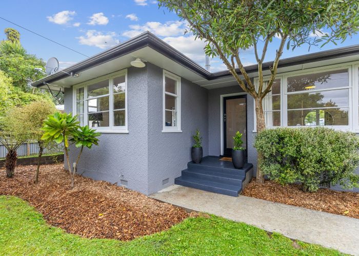  at 12 Norwich Place, Awapuni, Palmerston North