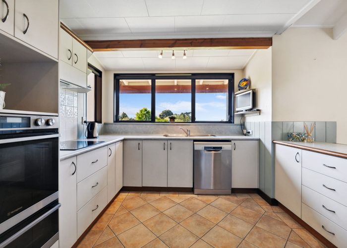  at 18 Onaero Beach Road, Onaero