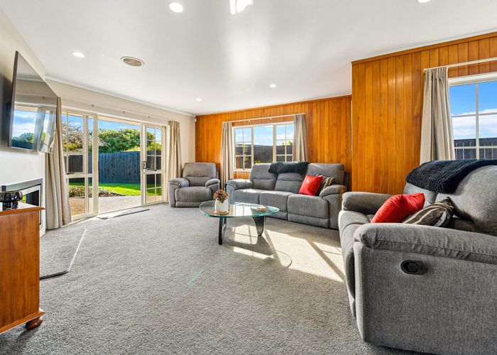  at 33 Sunny Crescent, Huapai, Rodney, Auckland