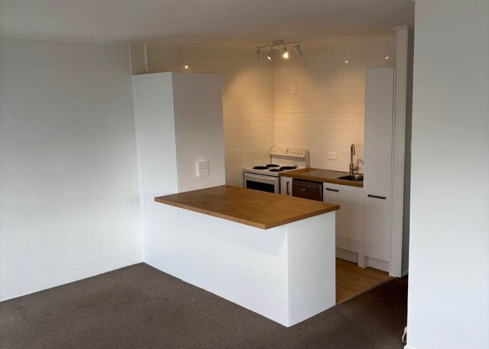  at 2/71 Church Street, Devonport, North Shore City, Auckland