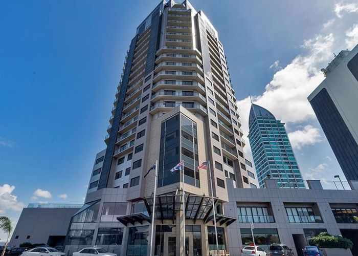  at 1012/9-17 Byron Avenue, Takapuna, North Shore City, Auckland