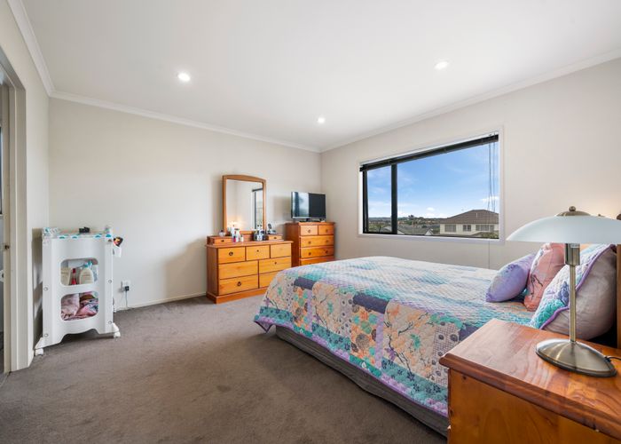  at 4 Staten Place, Mangere, Auckland