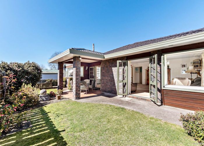  at 142B Astley Avenue, New Lynn, Auckland