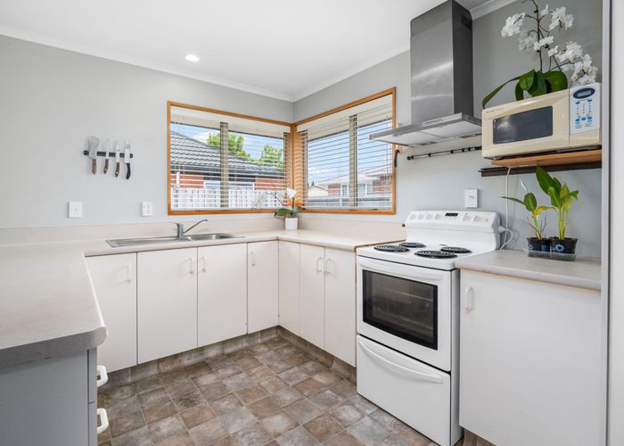  at 2/43 Torrens Road, Hillmorton, Christchurch City, Canterbury