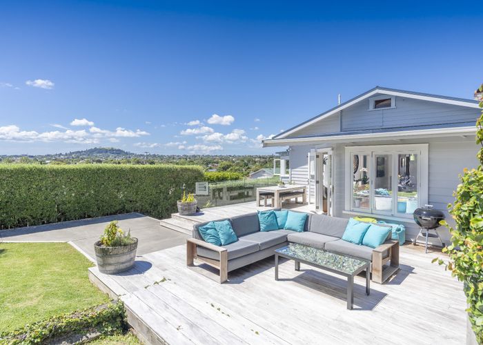  at 23 Columbia Road, Sandringham, Auckland