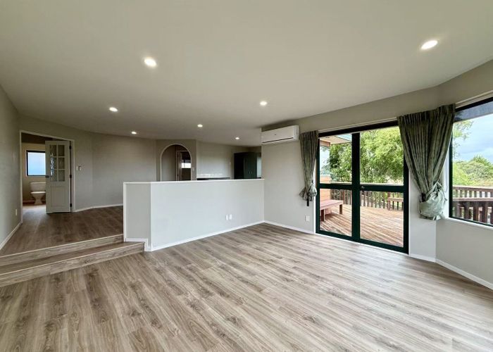  at 11 van Dyke Place, West Harbour, Auckland