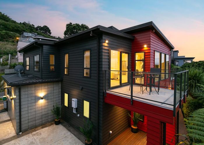  at 4 Hervey Way, Kaiwharawhara, Wellington