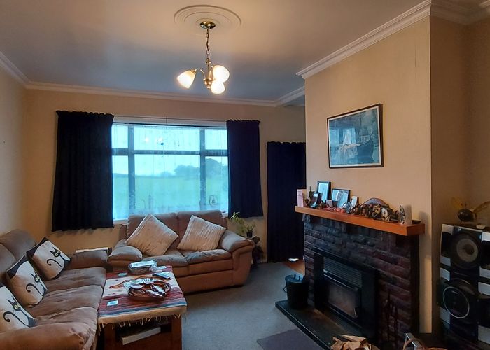  at 19 Kent Terrace, Midhirst, Stratford