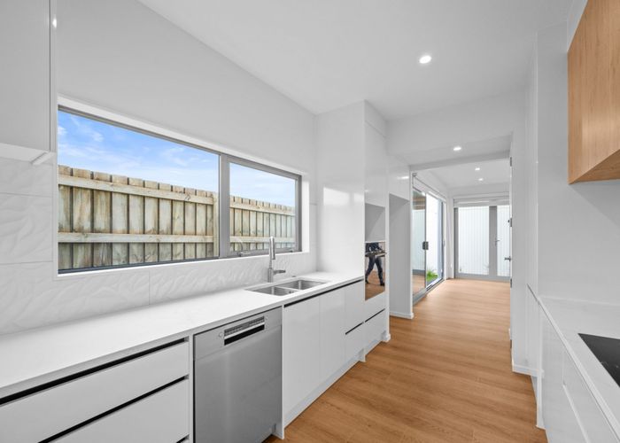  at 31F Frost Rd, Mount Roskill, Auckland City, Auckland